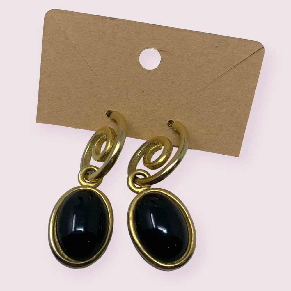 Vintage Reversible Earrings Black & White Oval Cabochon Dangle Gold Spiral